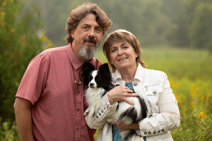 pancreatic cancer patient Rita Krueger, her husband and dog