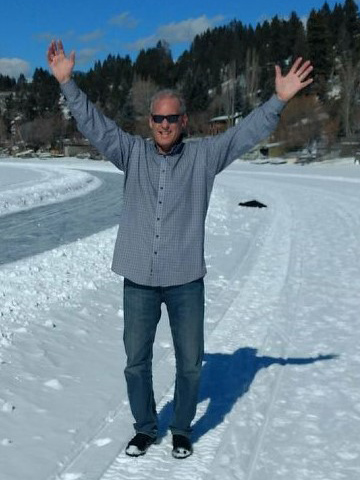 pancreatic cancer long-term survivor Roy Vinke in the snow