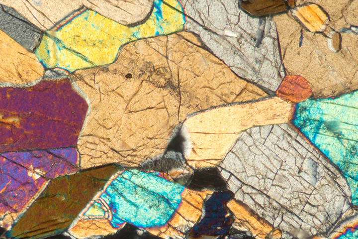 microscope image of crystals